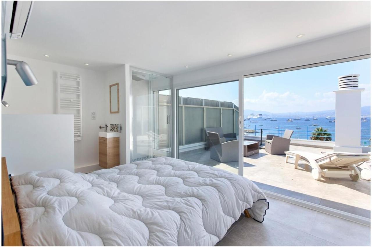 Ref 1229 - Croisette - Sea View For Rent Appartement *